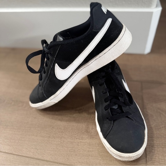 Nike Shoes - Nike Court Royale Black & White Shoes  8.5 Women’s Sneakers 749867010